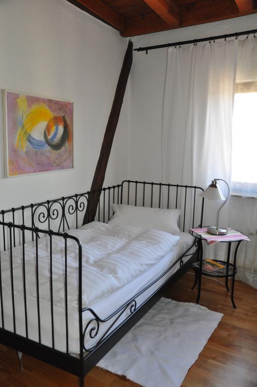 Gastezimmer Am Hof Frankfurt am Main Dış mekan fotoğraf